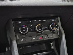 Skoda Karoq Karoq Selection 1,5 TSI 110 kW (150 CV) DSG 7 vel. 27