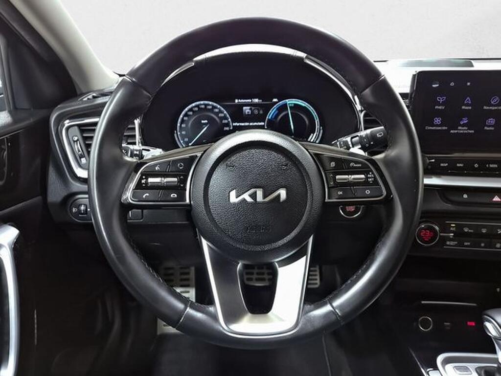 Kia XCeed XCEED 1.6 GDI PHEV ETECH 5P 19