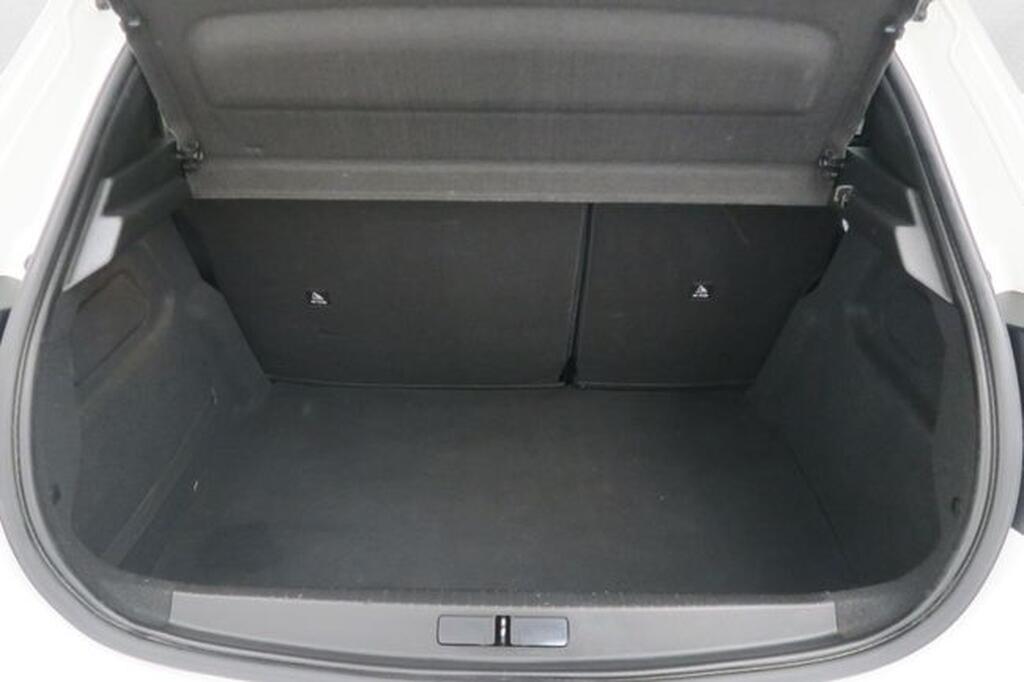 Peugeot 208 208 1.2 PURETECH 100CV ALLURE 5P 10