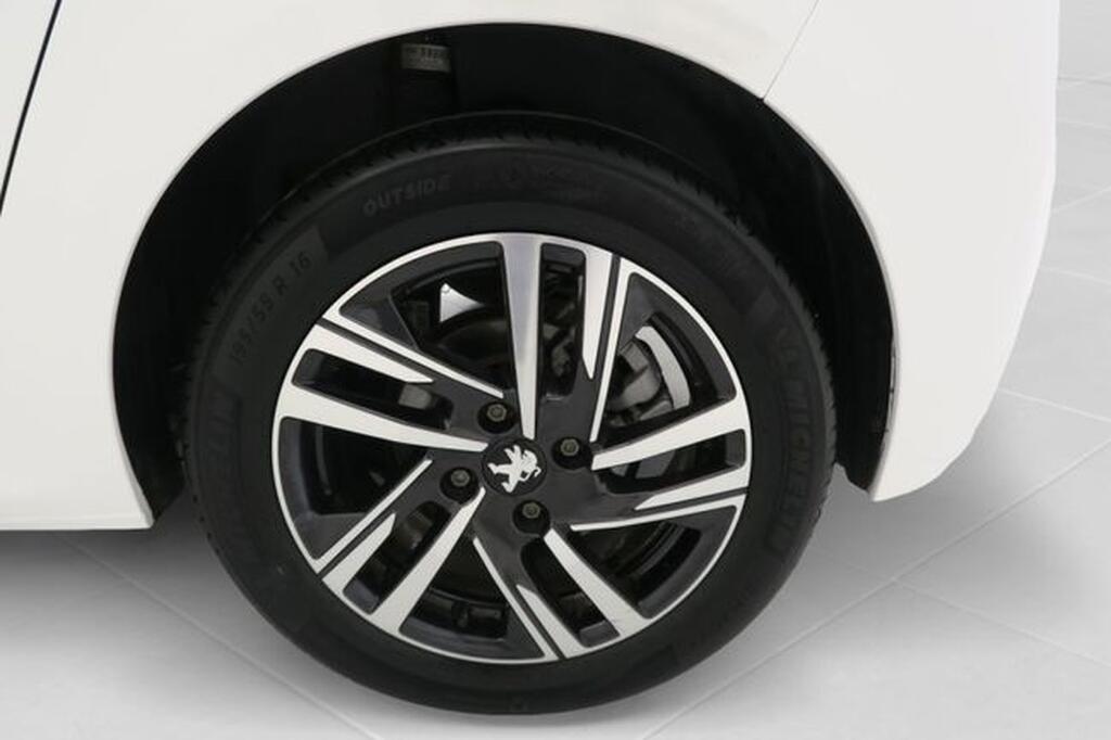 Peugeot 208 208 1.2 PURETECH 100CV ALLURE 5P 9