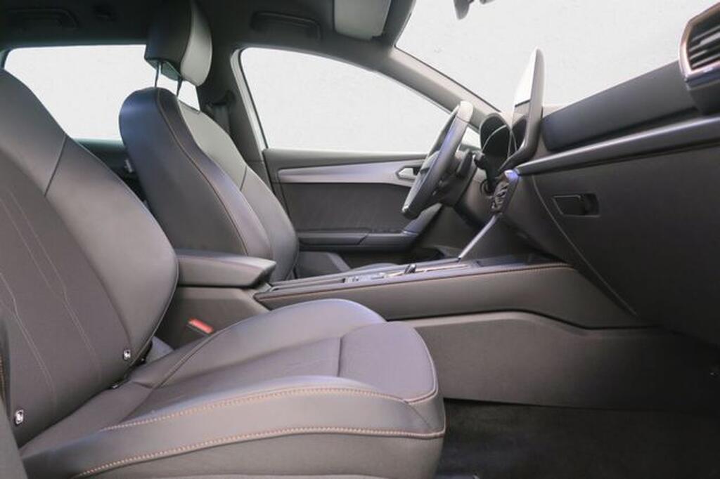 CUPRA León LEON ST 1.5 ETSI MHEV 150 DSG 5P Segunda mano