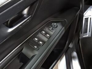 Peugeot 3008 3008 1.2 PURETECH 130 S&S GT 5P 11
