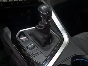 Peugeot 3008 3008 1.2 PURETECH 130 S&S GT 5P 28