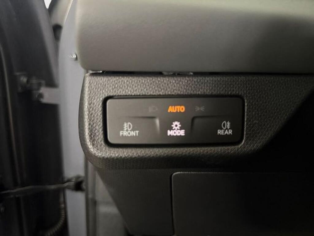 CUPRA Terramar TERRAMAR 1.5 ETSI MHEV 150 DSG 5P Segunda mano
