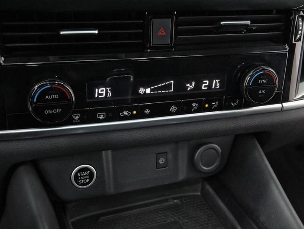 Nissan Qashqai QASHQAI 1.3 DIG-T MHEV 140CV N-CONNECTA 5P(TECHO+BITONO) 30