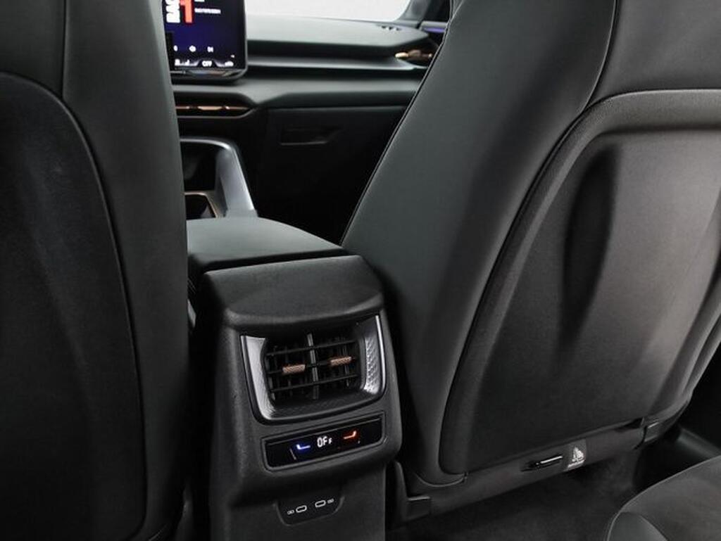 CUPRA Terramar TERRAMAR 1.5 PHEV 204 DSG 5P Segunda mano