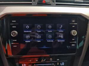 Volkswagen Passat PASSAT VARIANT 2.0 TDI 122CV DSG EXECUTIVE 5P 18