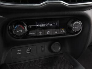 Nissan Juke JUKE 1.0 DIG-T 114CV N-CONNECTA 5P 30