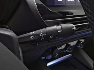Citroën C5 X C5X 1.2 PURETECH 130 S&S PLUS EAT8 5P (KMO) 15