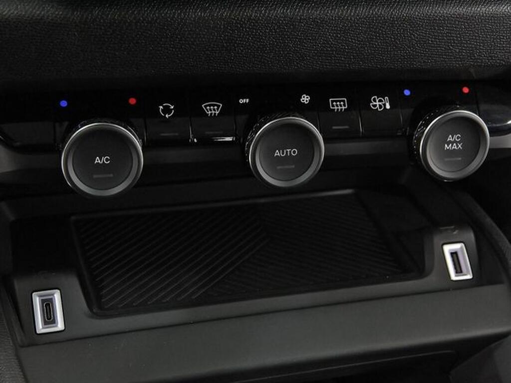Citroën C4 C4 1.2 PURETECH 130 PLUS 5P Segunda mano
