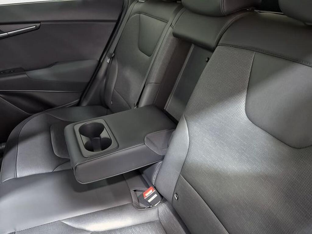 Kia Niro NIRO 1.6 GDI HEV CONCEPT 5P Segunda mano
