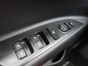 Kia Stonic 1.0 T-GDi 74kW (100CV) MHEV iMT Drive 12