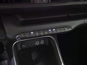 Jeep Avenger AVENGER 1.2 G 100 LONGITUDE 5P 27