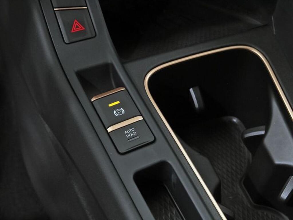 CUPRA Terramar TERRAMAR 1.5 ETSI MHEV 150 DSG 5P Segunda mano