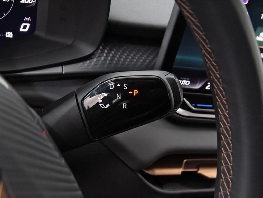 CUPRA Terramar TERRAMAR 1.5 ETSI MHEV 150 DSG 5P Segunda mano