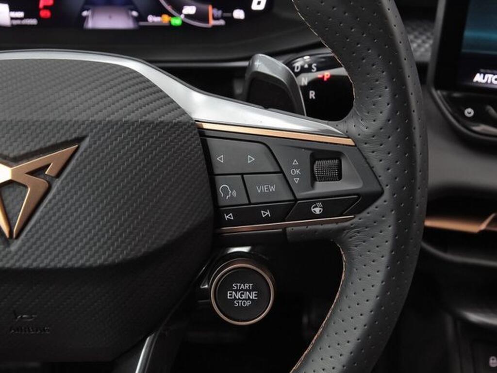 CUPRA Terramar TERRAMAR 1.5 ETSI MHEV 150 DSG 5P Segunda mano