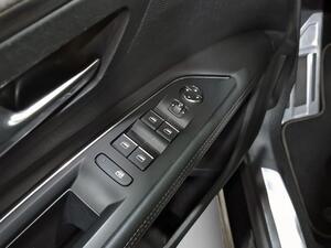Peugeot 3008 3008 1.2 PURETECH 130 CV  S&S GT AUTO 5P 11