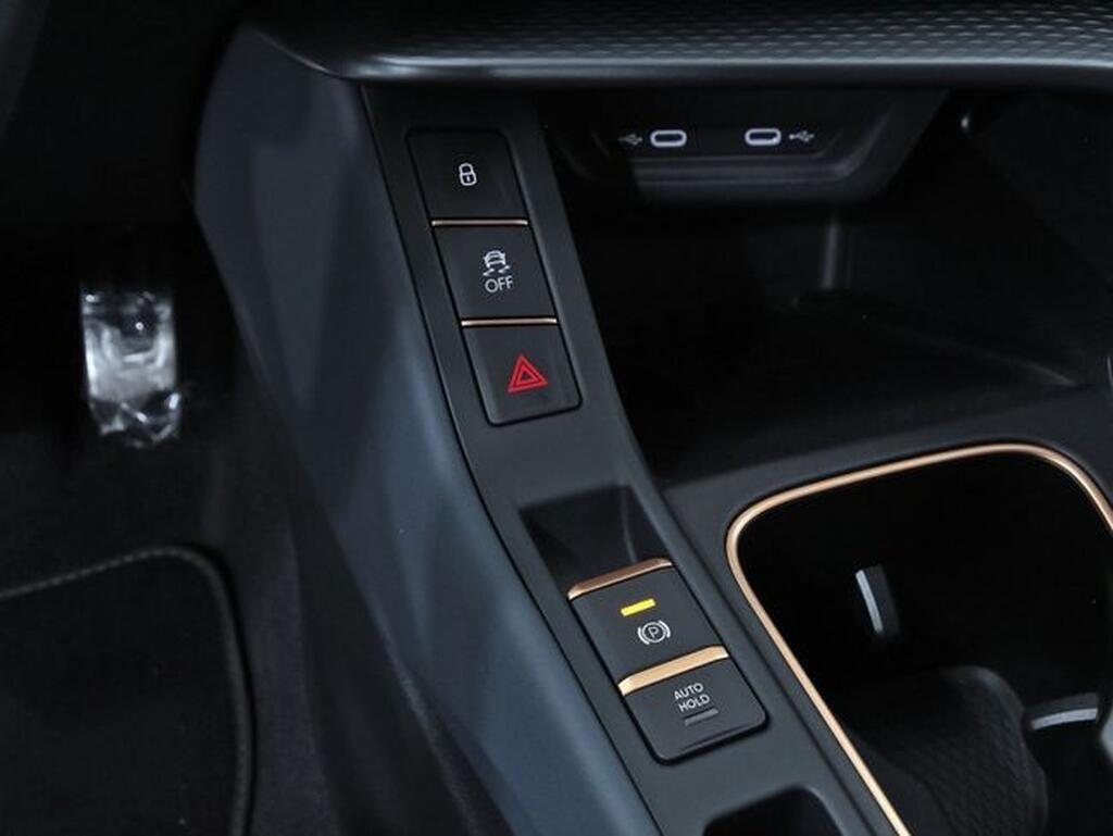 CUPRA Terramar TERRAMAR 1.5 PHEV 204 DSG 5P (EDGE PACK+GANCHO REMOLQUE) Segunda mano