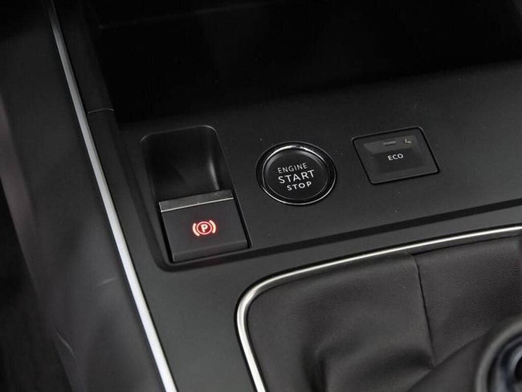 Citroën C5 Aircross C5 AIRCROSS 1.5 BLUEHDI 130 S&S SHINE PACK 5P 31