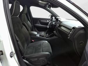 Volvo XC40 XC40 2.0 B3 R-DESIGN AUTO 5P 7