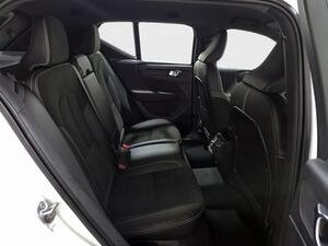Volvo XC40 XC40 2.0 B3 R-DESIGN AUTO 5P 8