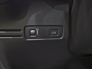 Volvo XC40 XC40 2.0 B3 R-DESIGN AUTO 5P 12