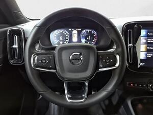 Volvo XC40 XC40 2.0 B3 R-DESIGN AUTO 5P 19
