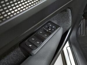 Volvo XC40 XC40 2.0 B3 R-DESIGN AUTO 5P 11