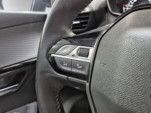 Peugeot 208 208 1.2 PURETECH 100 ALLURE 5P 17