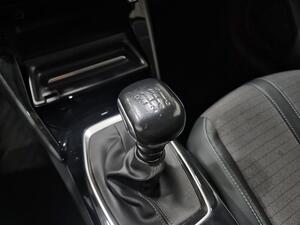 Peugeot 208 208 1.2 PURETECH 100 ALLURE 5P 26