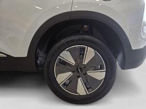 Ebro S400 1.5 DHE HEV Excellence CVT 8