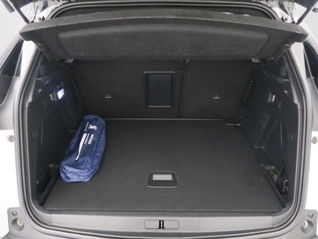 Peugeot 3008 3008 GT LINE 1.2 PURETECH 130CV MAN 5P Segunda mano