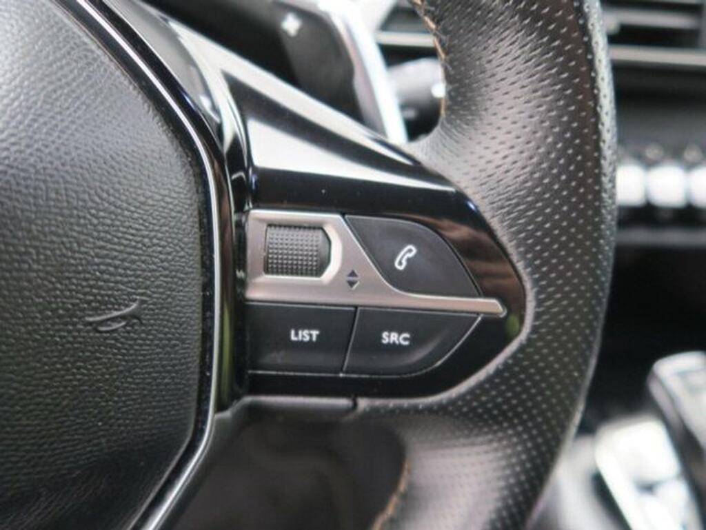 Peugeot 3008 3008 GT LINE 1.2 PURETECH 130CV MAN 5P Segunda mano
