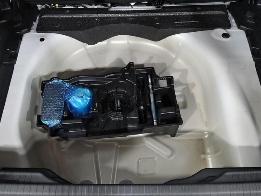 Citroën C4 C4 1.2 PURETECH 130 PLUS 5P Segunda mano