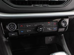 Jeep Compass COMPASS 1.5 MHEV 130 LIMITED FWD DDCT 5P 32