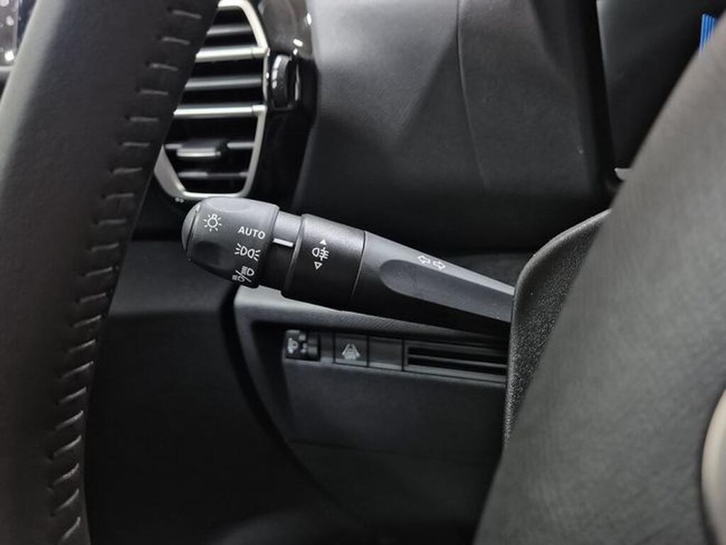 Citroën C4 C4 1.2 HYBRID MHEV 110 EDSC6 PLUS 5P (KMO) Km0