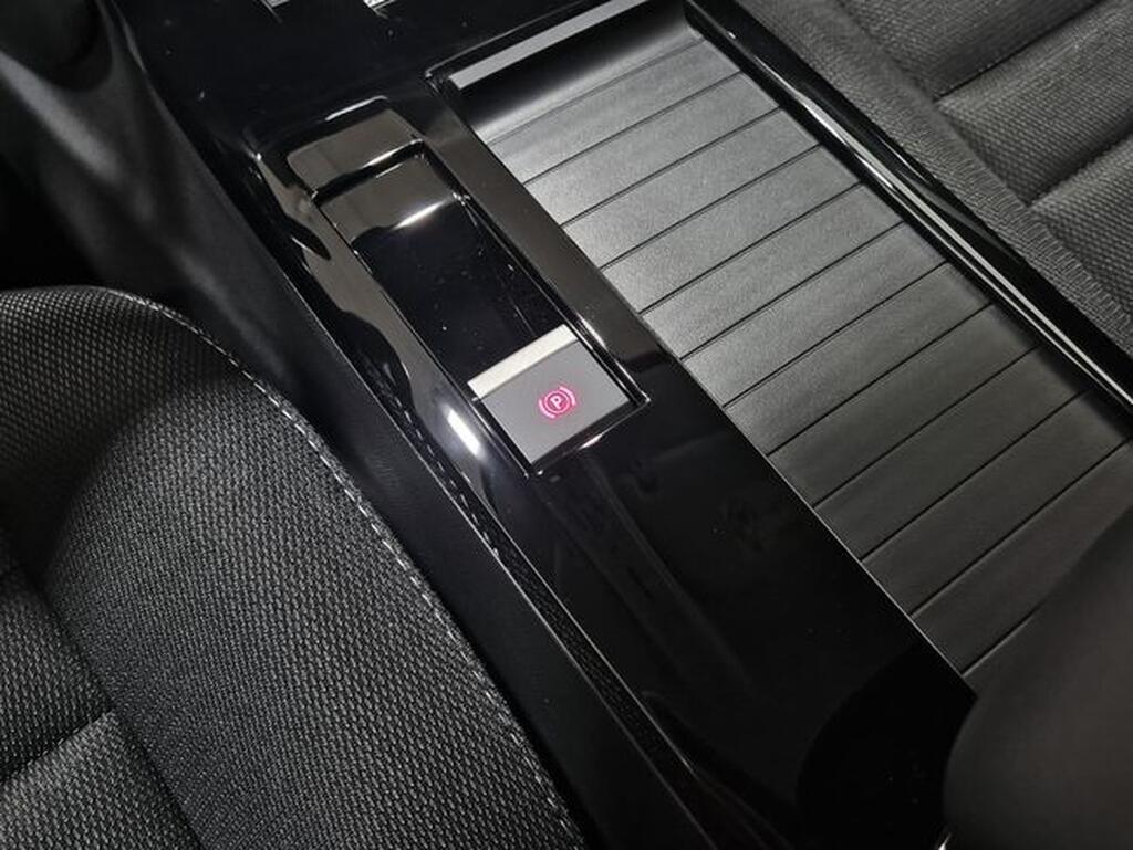 Citroën C4 C4 1.2 HYBRID MHEV 110 EDSC6 PLUS 5P (KMO) Km0