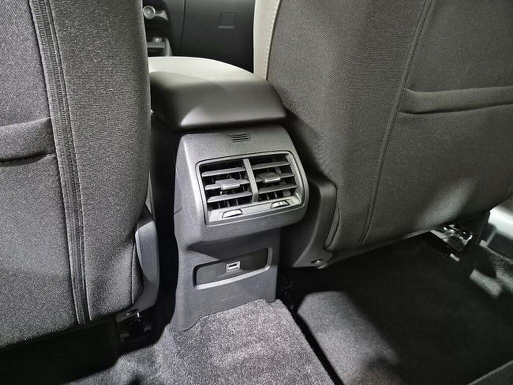 Citroën C4 C4 1.2 HYBRID MHEV 110 EDSC6 PLUS 5P (KMO) Km0