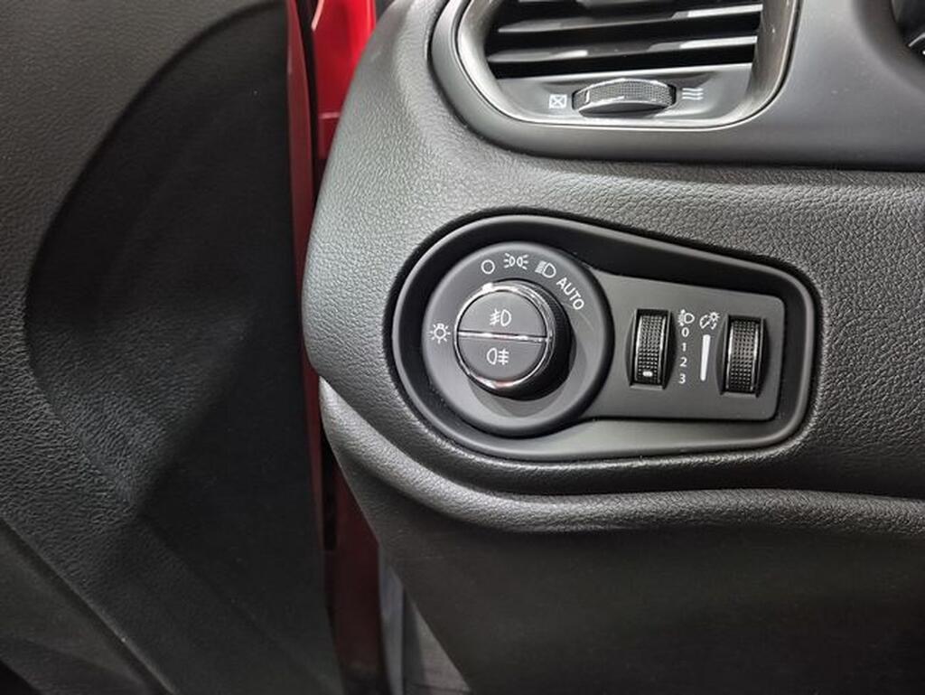 Jeep Renegade RENEGADE 1.5 MHEV 130 LIMITED FWD DDCT 5P Segunda mano