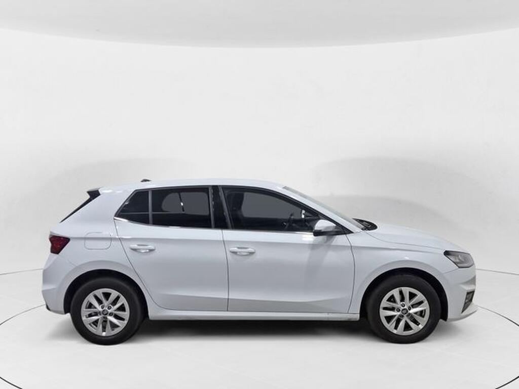 Skoda Fabia FABIA 1.0 TSI 95 SELECTION 5P (PACK CONFORT PLUS+PACK CROMO) Segunda mano