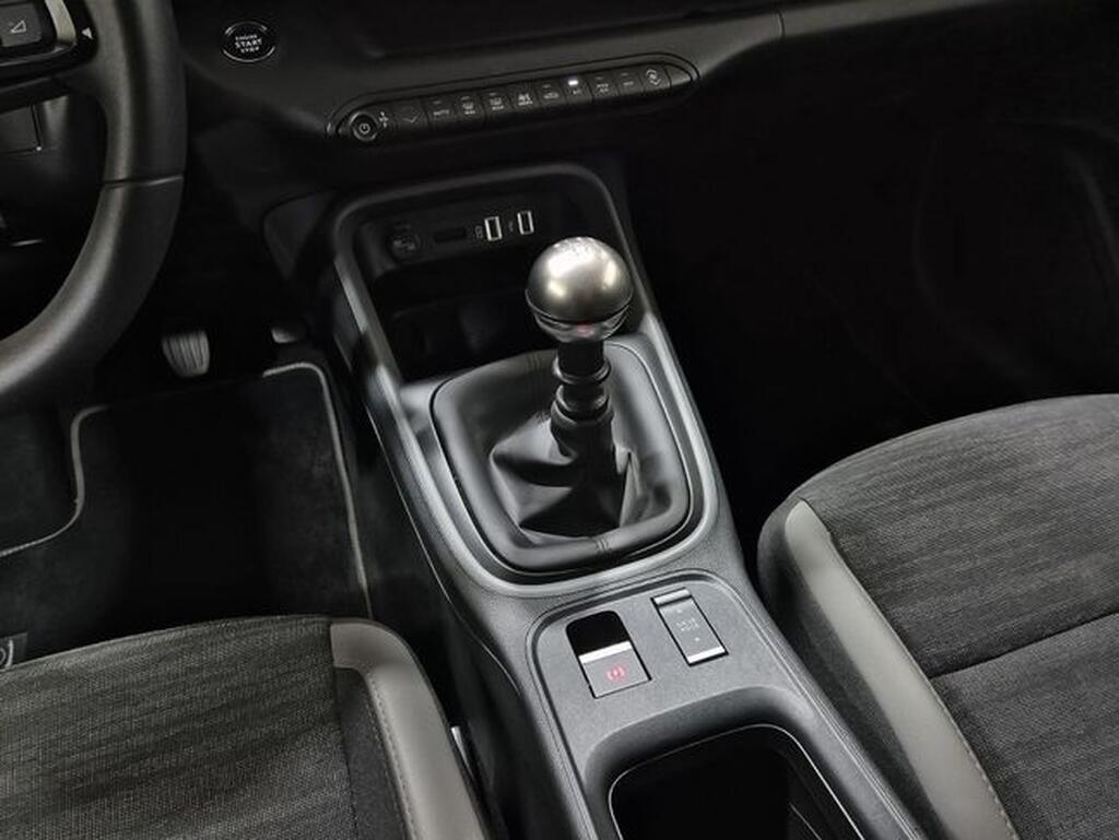 Jeep Avenger AVENGER 1.2 G 100 LONGITUDE 5P Segunda mano