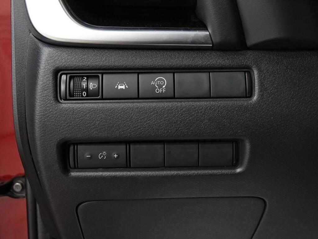 Nissan Qashqai QASHQAI 1.3 DIG-T MHEV 158CV N-CONNECTA DCT 5P(BITONO) Segunda mano