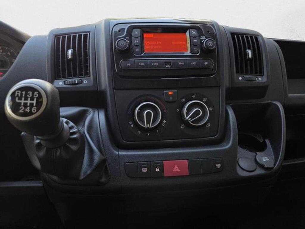 Opel Movano MOVANO FG 2.2 BHDI 140 L2H2 3.5T 4P Segunda mano