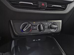 Skoda Fabia FABIA 1.0 MPI 80 AMBITION 5P (PACK AMBITION PLUS) 23