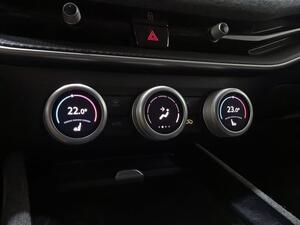 Skoda Superb SUPERB COMBI 1.5 TSI MHEV 150 DSG SELECTION 5P 26