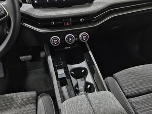 Skoda Superb SUPERB COMBI 1.5 TSI MHEV 150 DSG SELECTION 5P 28