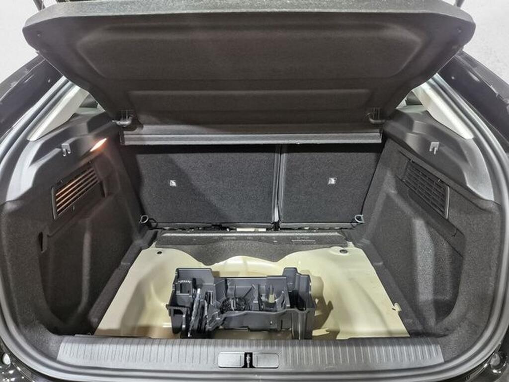 Citroën C4 C4 1.2 HYBRID MHEV 110 EDSC6 PLUS 5P (KMO) 32