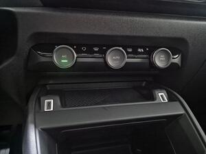 Citroën C4 C4 1.2 HYBRID MHEV 110 EDSC6 PLUS 5P (KMO) 25