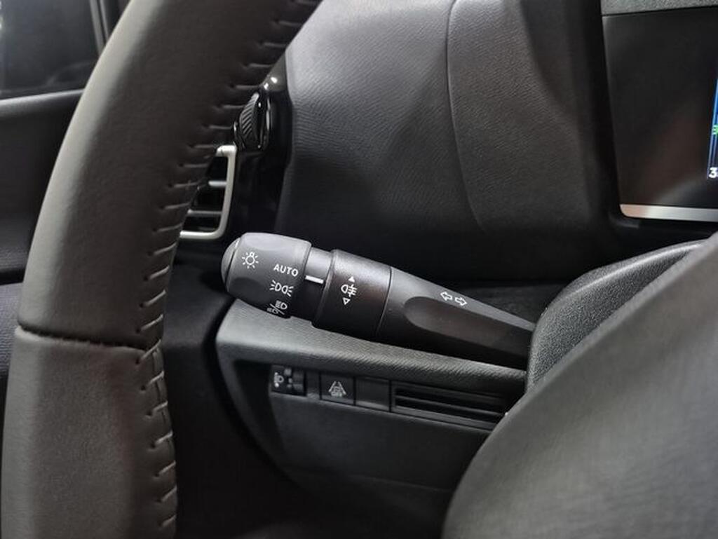 Citroën C4 C4 1.2 HYBRID MHEV 110 EDSC6 PLUS 5P (KMO) 15