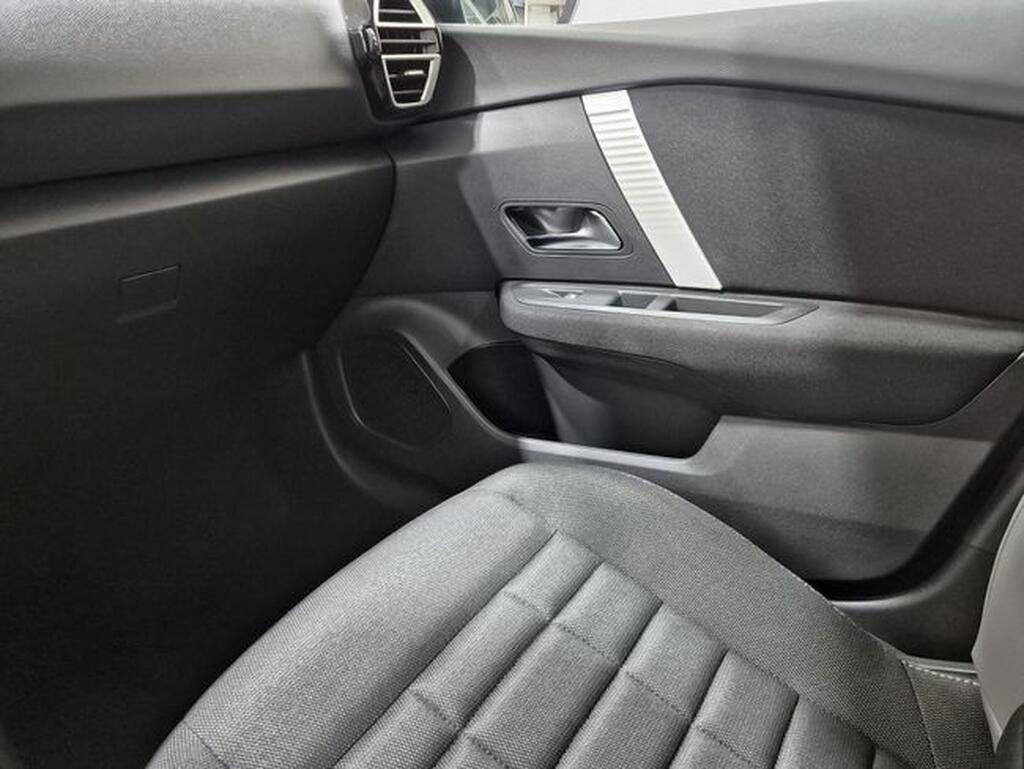 Citroën C4 C4 1.2 HYBRID MHEV 110 EDSC6 PLUS 5P (KMO) 29